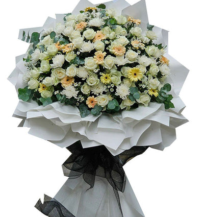 Kệ Hoa Chia Buồn Giá Rẻ